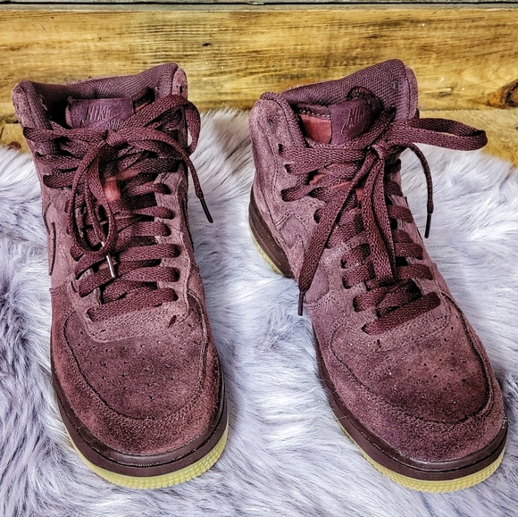 Nike Shoes - 🕊️50% off 2+! Nike Air Force One Burgundy Sneakers Like New size 7